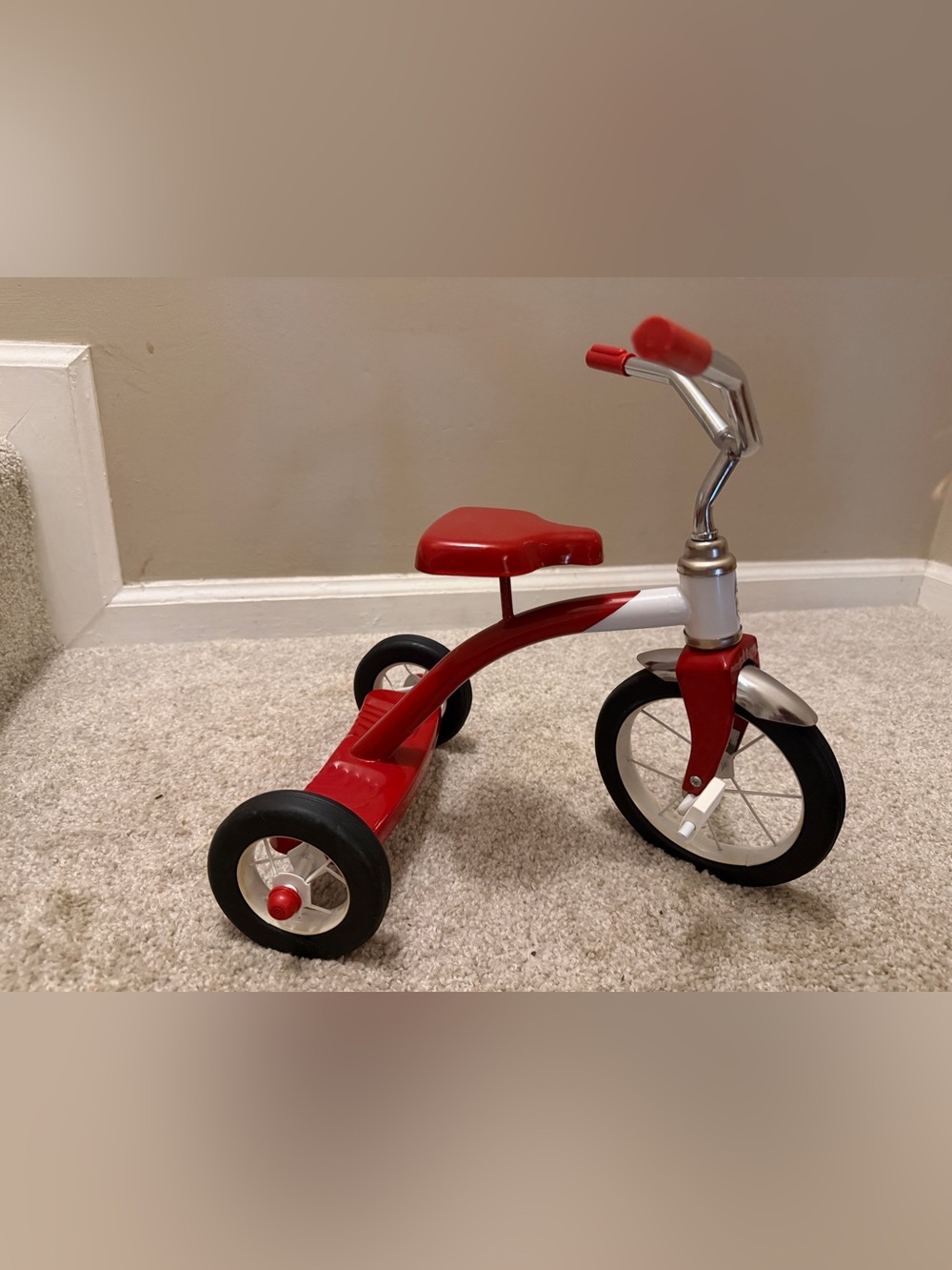 Miniature Roadmaster Tricycle Display Dolls Toys 12''LX8''WX11''H Like New